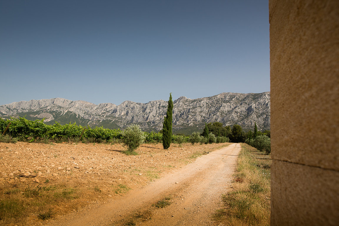 Allée d'entrée 